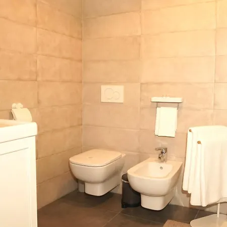 Boutique Apartment-centrale Station Fs Apartment